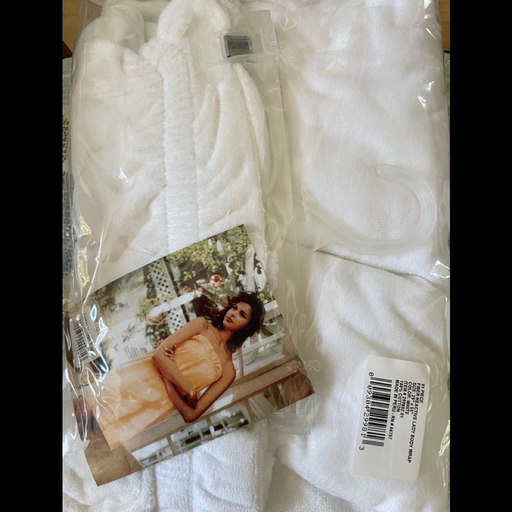 Ladies Fiber Reactive Body Wrap/Shower Wrap